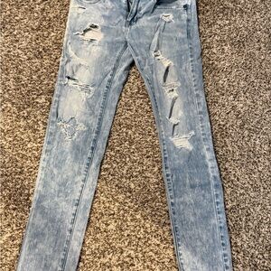 American Eagle Outfitters Light Blue Distressed Skinny Jeans